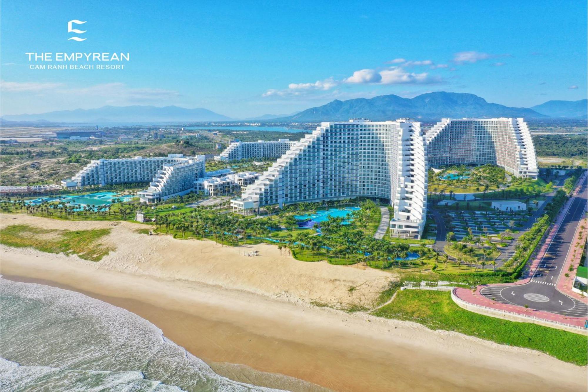 The Empyrean Cam Ranh Beach Resort Exterior photo