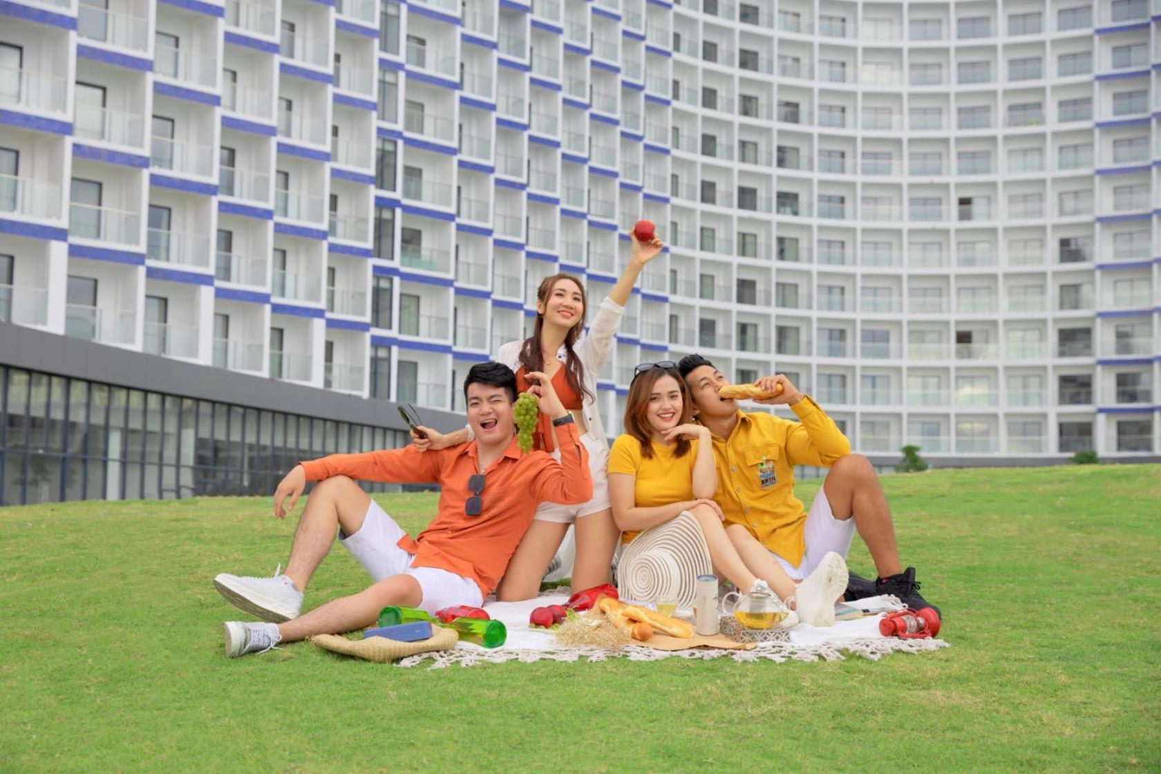 The Empyrean Cam Ranh Beach Resort Exterior photo